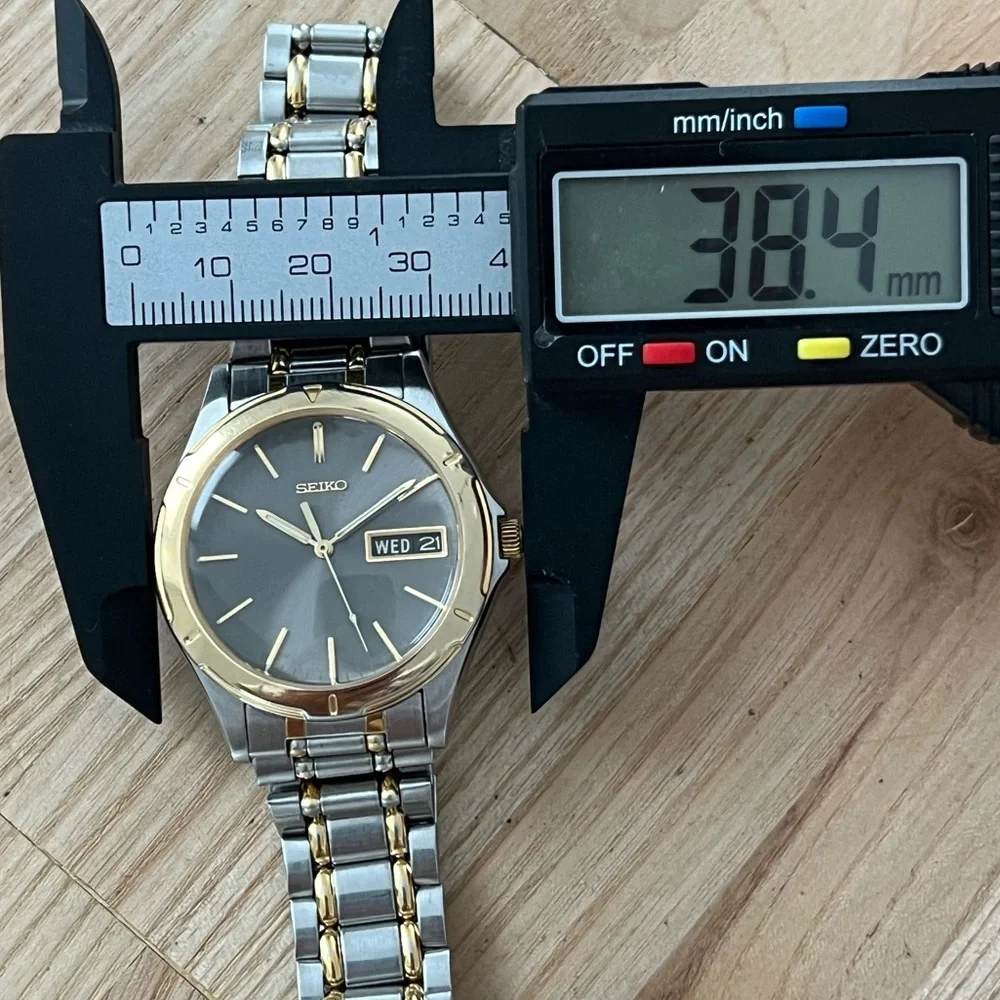 Seiko Vintage Men’s Watch Gray Dial Two-Tone Bracelet Date Window New Crystal